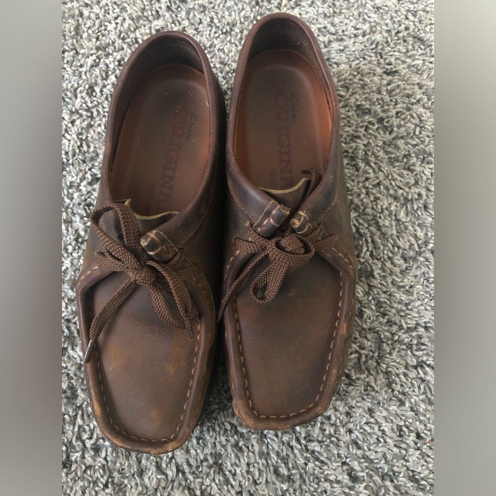 Women’s original Clark’s wallabee shoe in brown leather